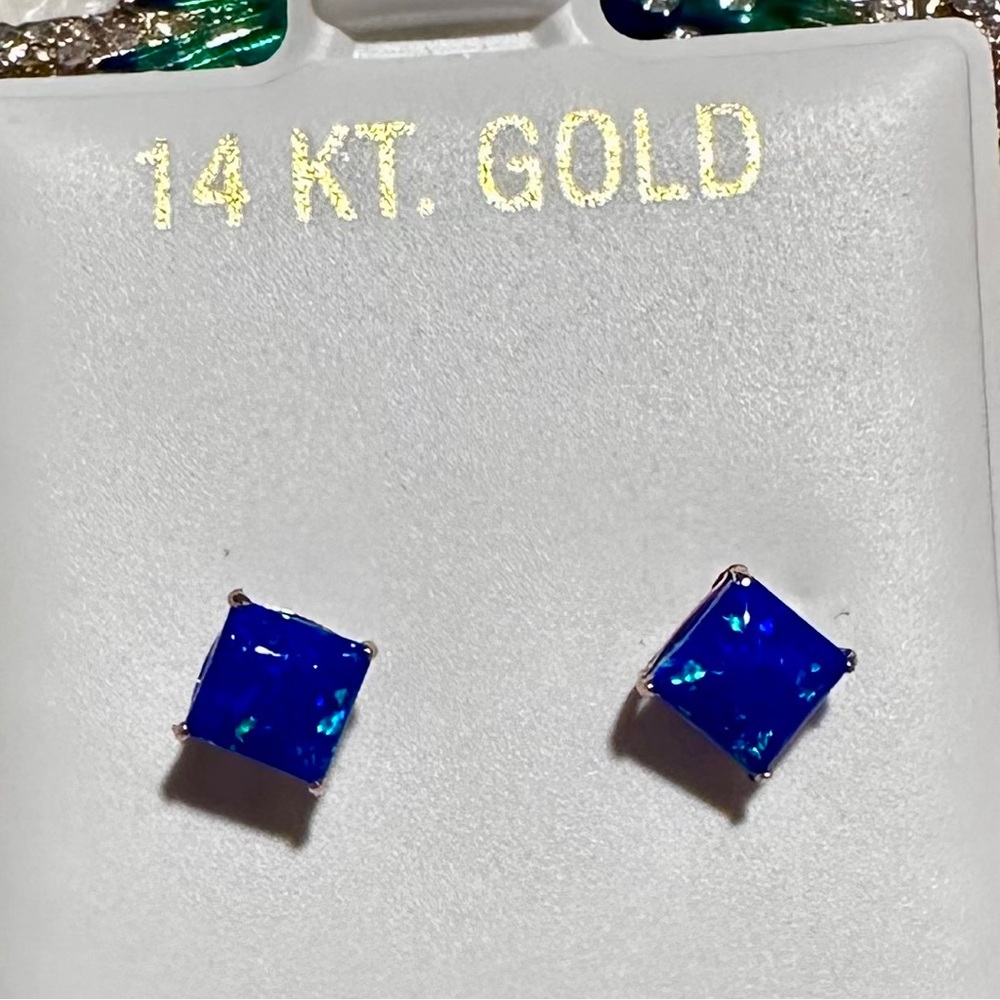 14K solid Rose Gold Genuine .98ctsBlue Opal Princess Cut Stud Earrings